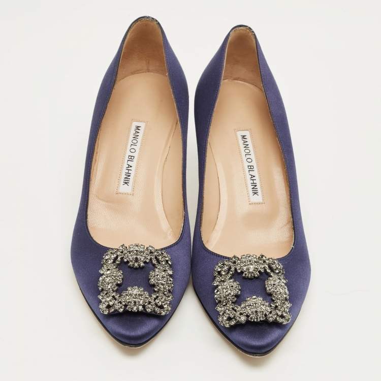 Pre Owned Manolo Blahnik Navy Blue Satin Hangisi Pumps Size 39.5