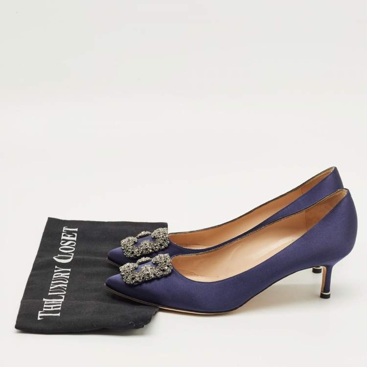 Pre Owned Manolo Blahnik Navy Blue Satin Hangisi Pumps Size 39.5