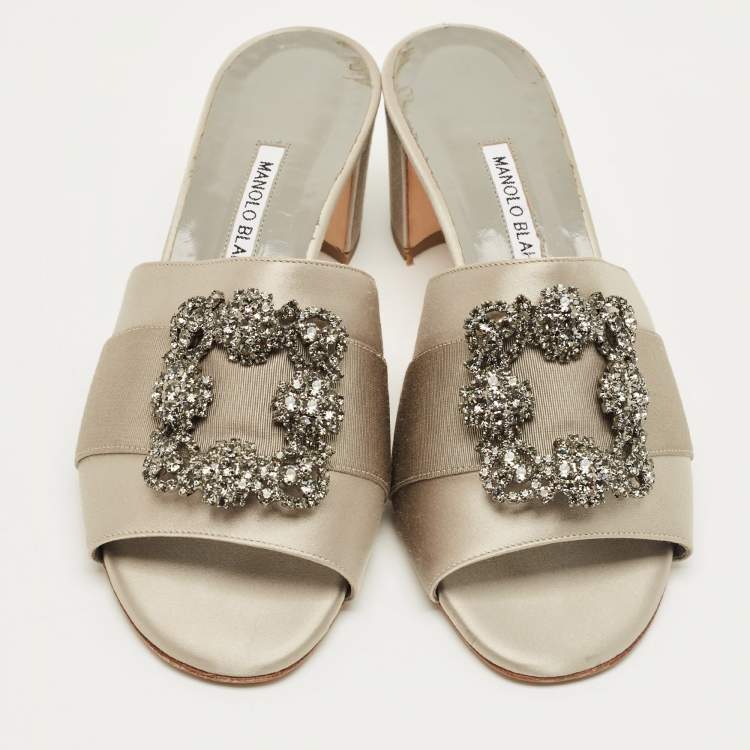 Pre Owned Manolo Blahnik Grey Satin Martamod Slide Sandals Size 40.5