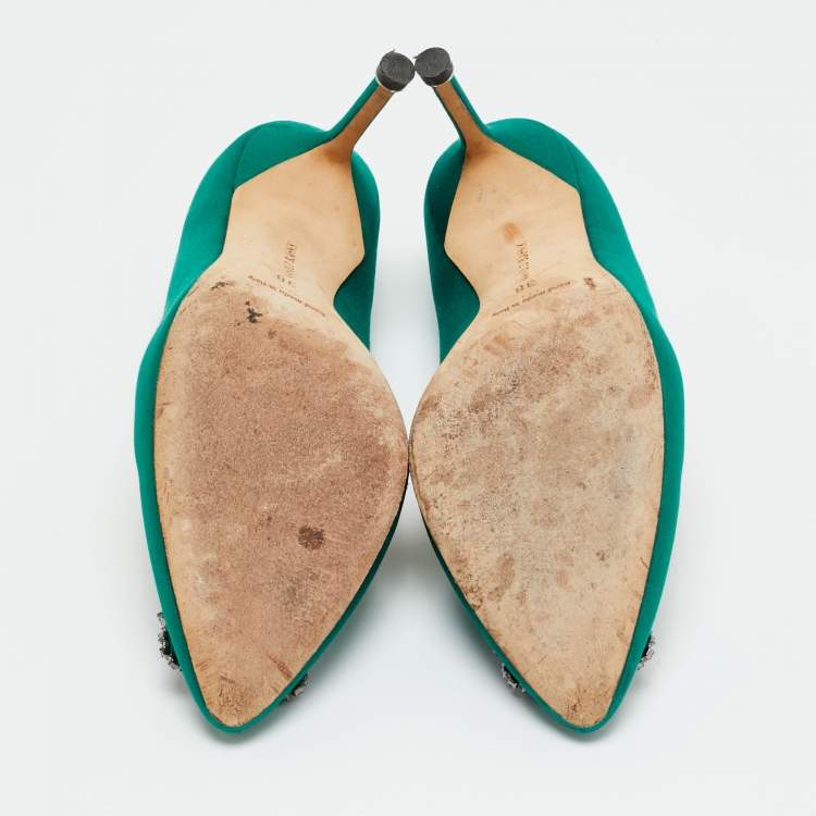 Pre Owned Manolo Blahnik Green Satin Hangisi Pumps Size 38