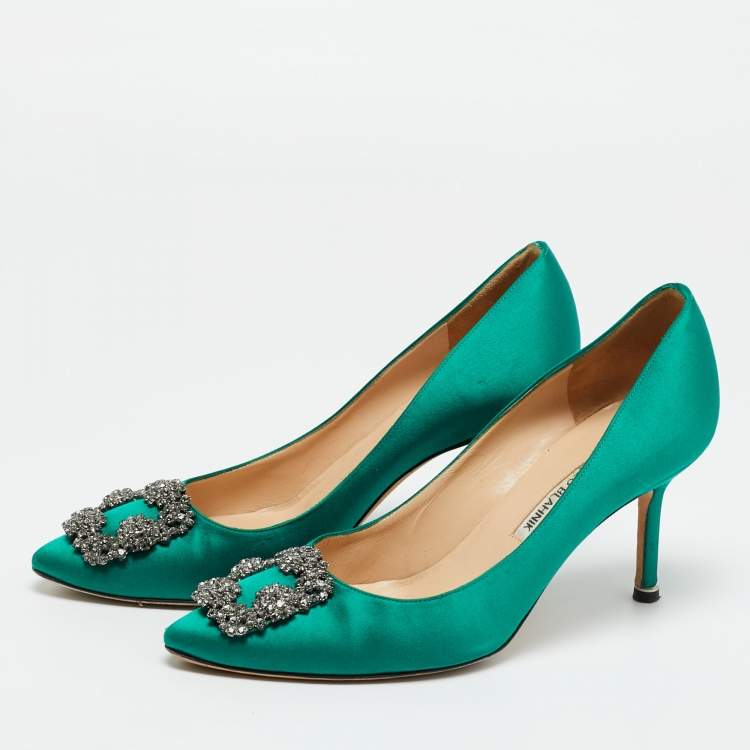 Pre Owned Manolo Blahnik Green Satin Hangisi Pumps Size 38