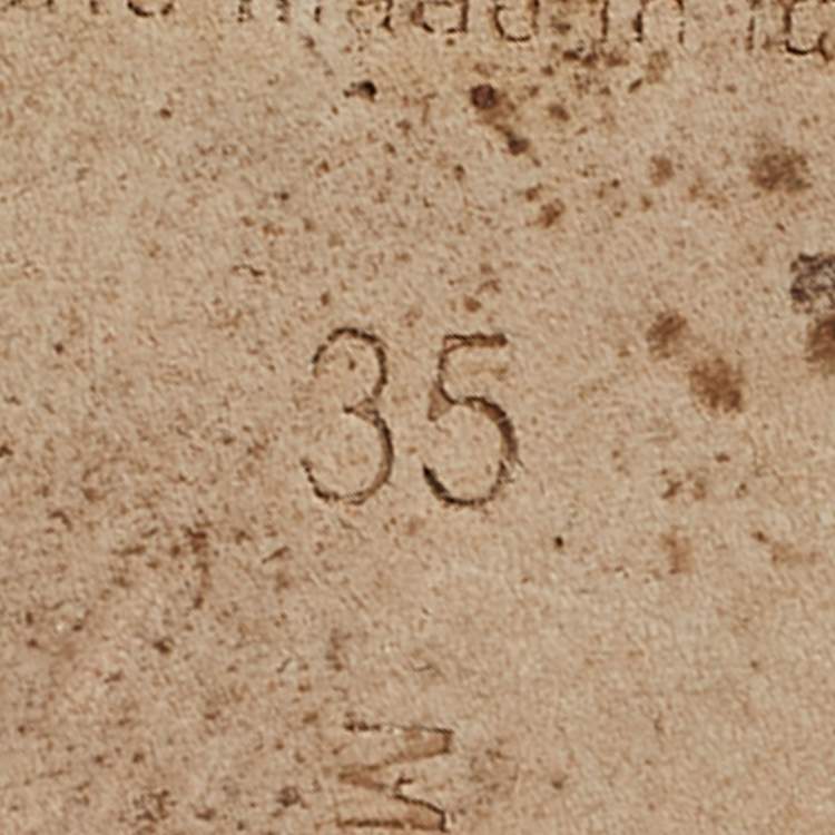 Pre Owned Manolo Blahnik Hangisi Size 35 Grey Satin Ballet Flats