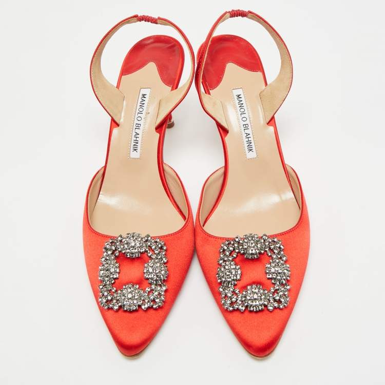 Pre Owned Manolo Blahnik Hangisi Size 42 Red Satin Slingback Pumps