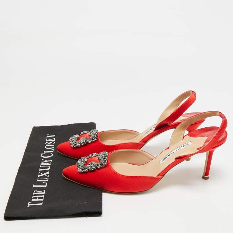 Pre Owned Manolo Blahnik Hangisi Size 42 Red Satin Slingback Pumps
