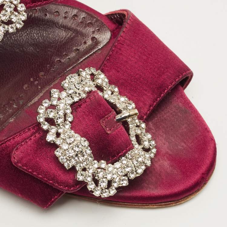 Pre Owned Manolo Blahnik Gable Size 39 Burgundy Satin Slide Sandals
