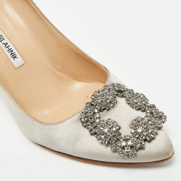 Pre Owned Manolo Blahnik Hangisi Size 37 Grey Satin Pumps