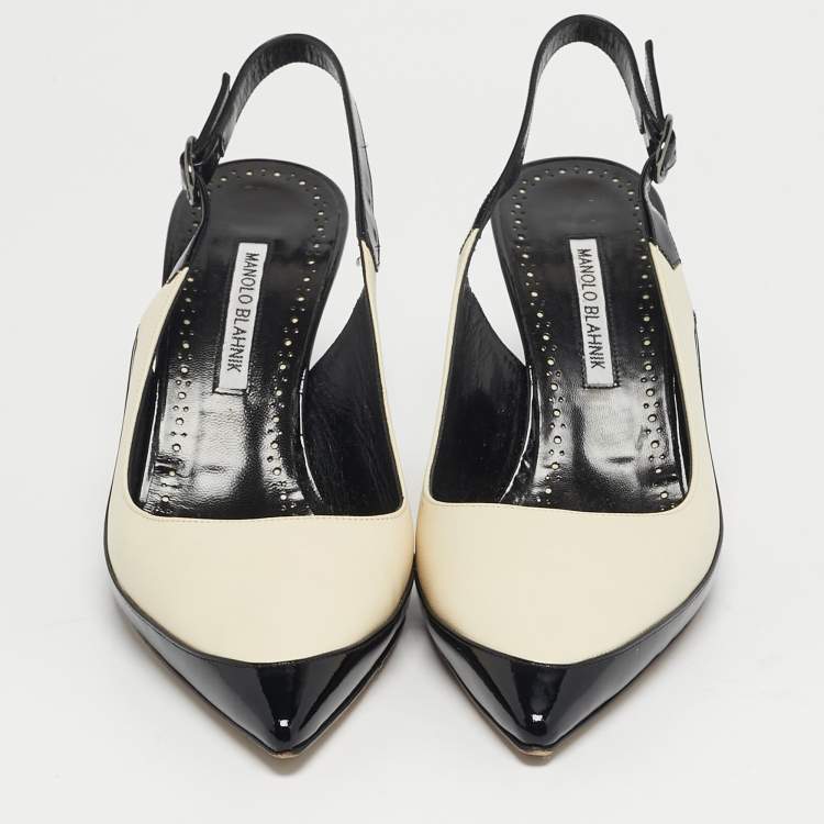 Pre Owned Manolo Blahnik Size 42 Black/Cream Leather and Patent Leather Slingback Pumps