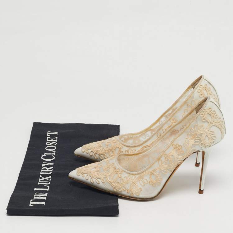 Pre Owned Manolo Blahnik Salola Size 35.5 White Mesh Pumps
