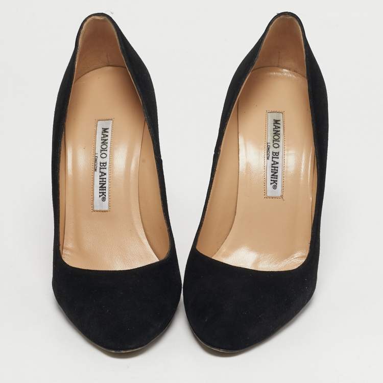 Pre Owned Manolo Blahnik Putre Size 36.5 Black Suede Pumps