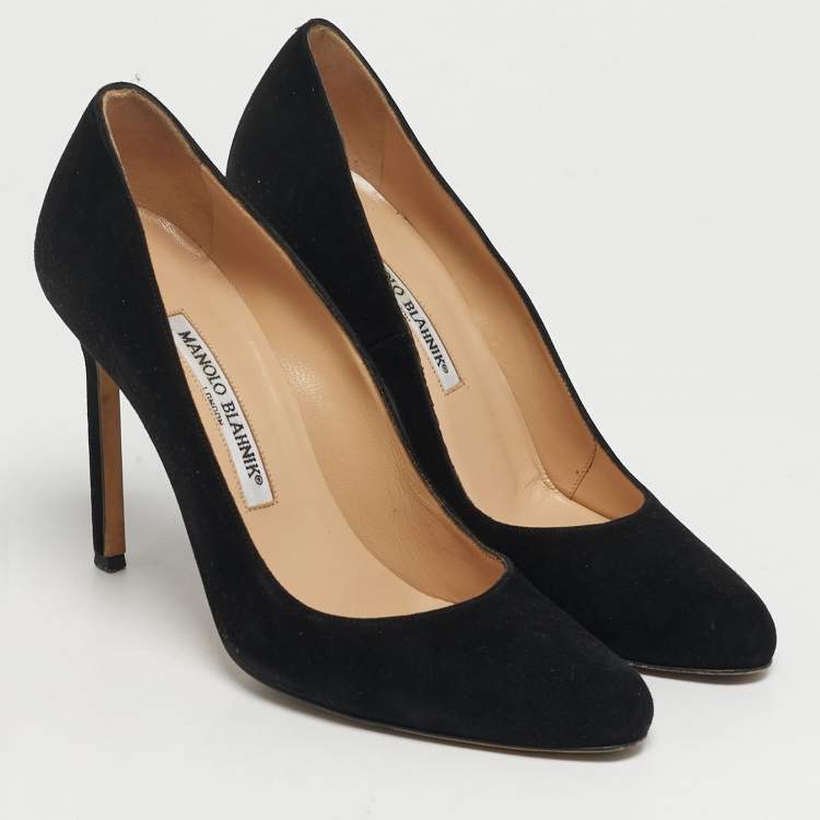 Pre Owned Manolo Blahnik Putre Size 36.5 Black Suede Pumps