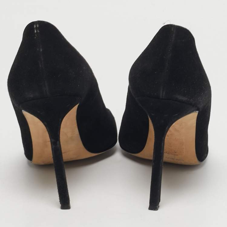 Pre Owned Manolo Blahnik Putre Size 36.5 Black Suede Pumps