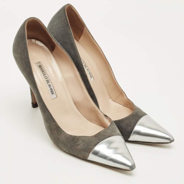 Pre Owned Manolo Blahnik Bipunta Size 39 Grey Patent Leather and Suede Pumps