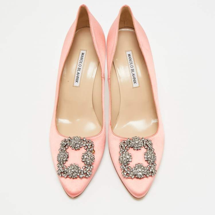 Pre Owned Manolo Blahnik Hangisi Size 40 Pink Satin Pumps