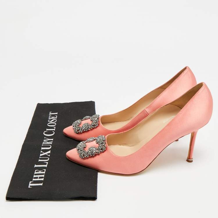 Pre Owned Manolo Blahnik Hangisi Size 40 Pink Satin Pumps