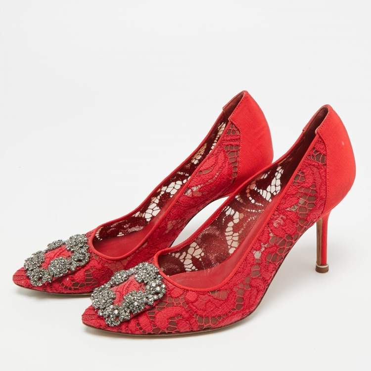 Pre Owned Manolo Blahnik Hangisi Size 36 Red Canvas and Lace Pumps