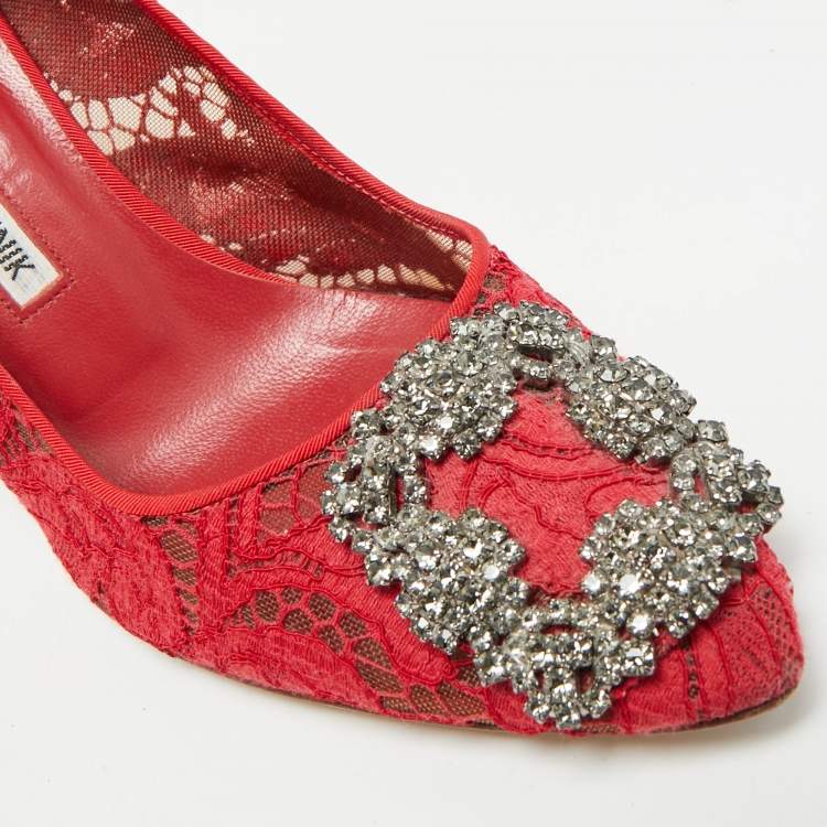 Pre Owned Manolo Blahnik Hangisi Size 36 Red Canvas and Lace Pumps