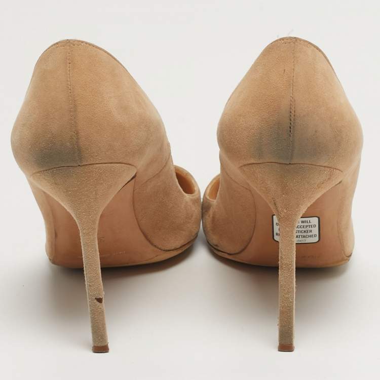 مملوكة مسبقًا Manolo Blahnik BB Size 39 Beige Suede Pumps