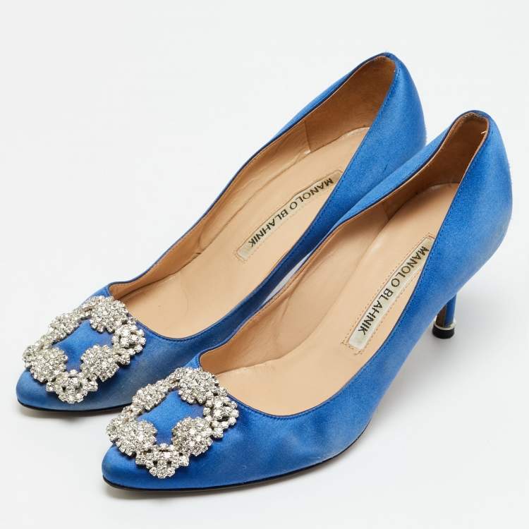 Pre Owned Manolo Blahnik Hangisi Size 35 Blue Satin Crystal Embellished Pumps