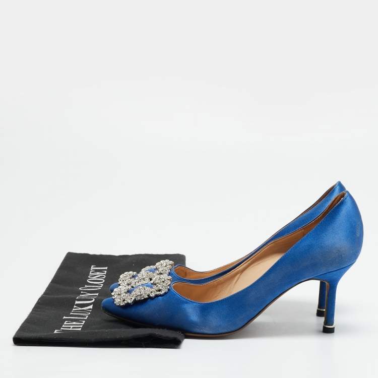 Pre Owned Manolo Blahnik Hangisi Size 35 Blue Satin Crystal Embellished Pumps