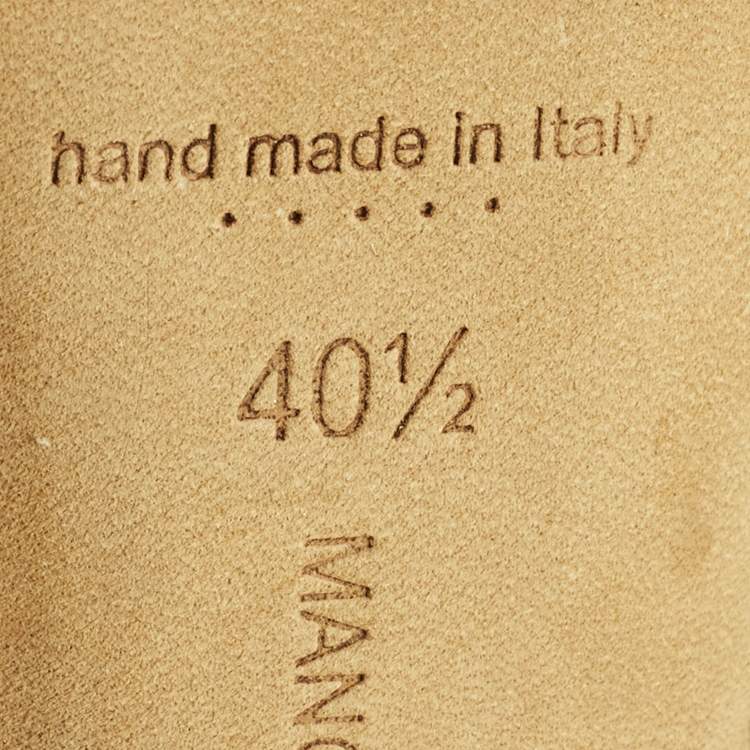 Pre Owned Manolo Blahnik Size 40.5 Beige Satin Pearl Embellished Pumps