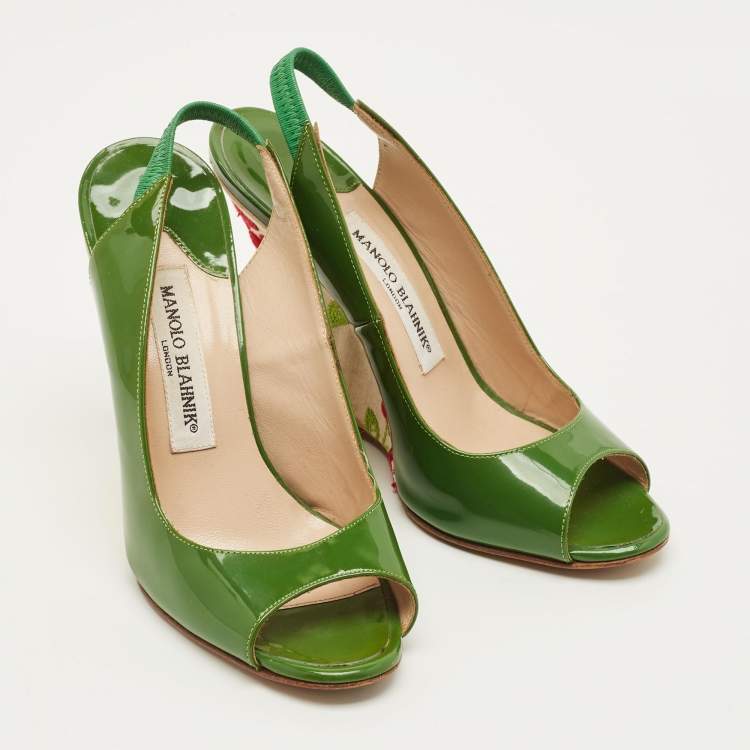 Pre Owned Manolo Blahnik Size 36.5 Green Patent Leather Wedge Sandals