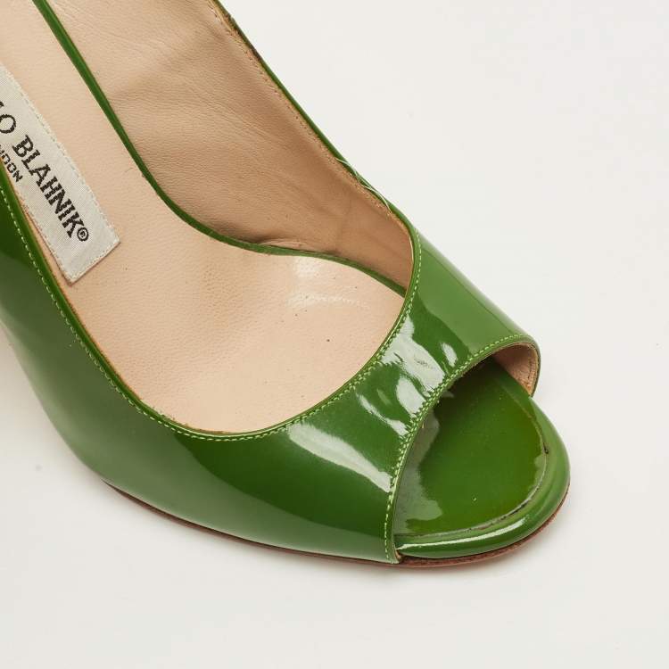 Pre Owned Manolo Blahnik Size 36.5 Green Patent Leather Wedge Sandals
