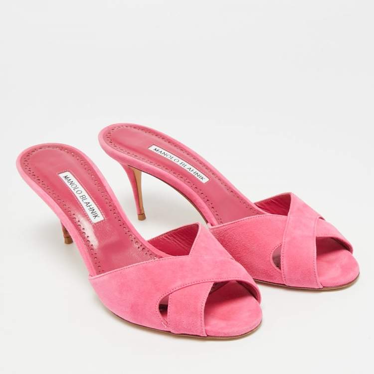 Pre Owned Manolo Blahnik Size 39 Pink Suede Slide Sandals
