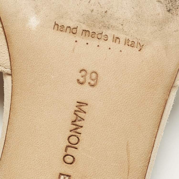 مملوكة مسبقًا Manolo Blahnik Mumbimu Size 39 Beige Suede Slide Sandals