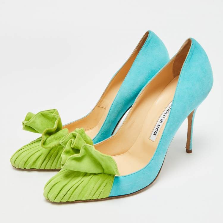 Pre Owned Manolo Blahnik Arleti Frill Size 40.5 Blue/Green Suede Pumps