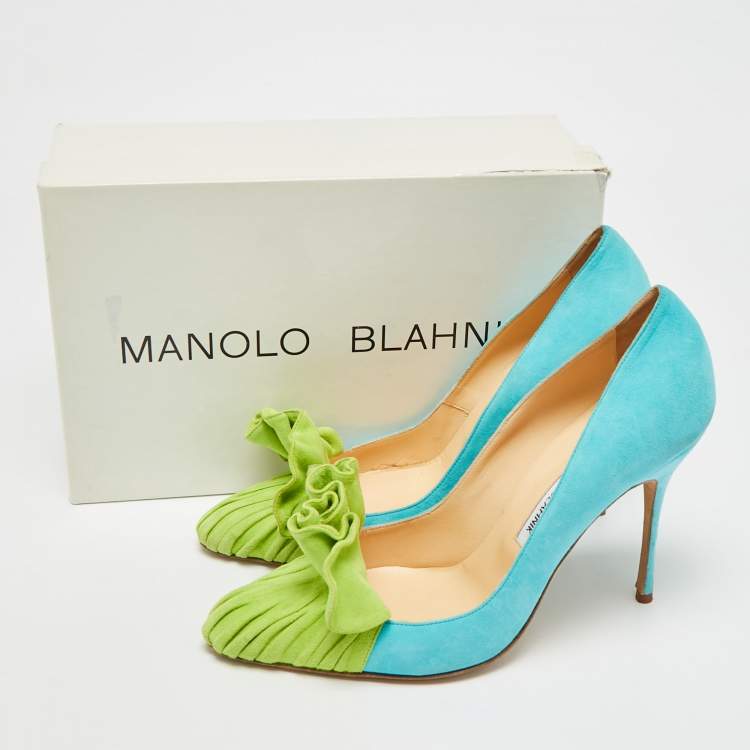 Pre Owned Manolo Blahnik Arleti Frill Size 40.5 Blue/Green Suede Pumps