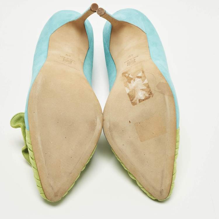 Pre Owned Manolo Blahnik Arleti Frill Size 40 Blue/Green Suede Pumps