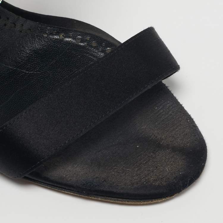 Pre Owned Manolo Blahnik Fibiona Size 37.5 Black Satin Crystal Embellished Slide Sandals