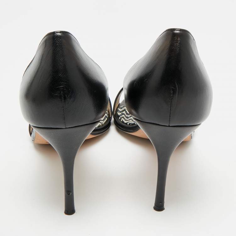 Pre Owned Manolo Blahnik Fagutal 105 Size 40.5 Black Leather Pumps