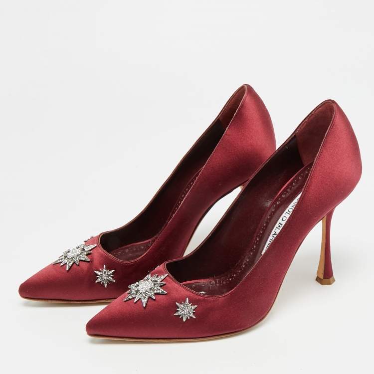 Pre Owned Manolo Blahnik Size 36 Burgundy Satin Stars Embellished Pointed Toe Pumps