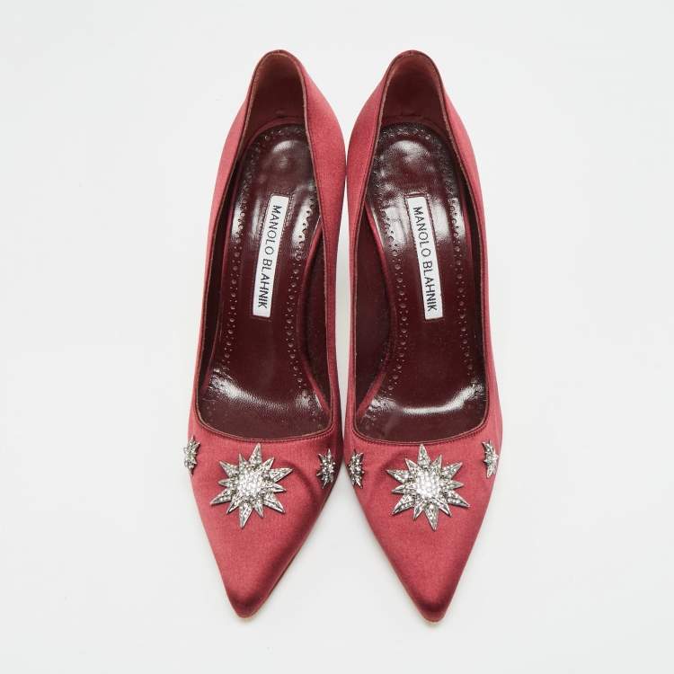 Pre Owned Manolo Blahnik Size 36 Burgundy Satin Stars Embellished Pointed Toe Pumps