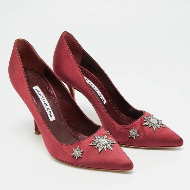 Pre Owned Manolo Blahnik Size 36 Burgundy Satin Stars Embellished Pointed Toe Pumps