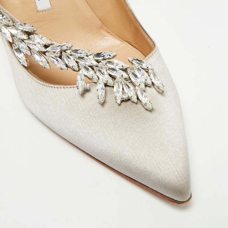 Pre Owned Manolo Blahnik Nadira Size 38.5 Light Grey Satin Jewel Embellished Pointed Toe Pumps