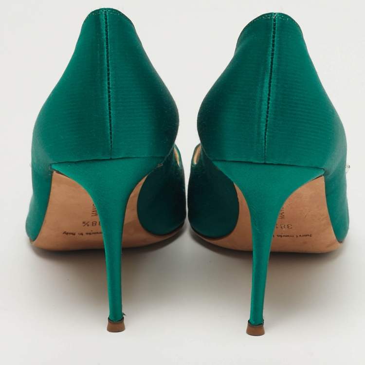 Pre Owned Manolo Blahnik Nadira Size 38.5 Green Satin Jewel Embellished Pointed Toe Pumps