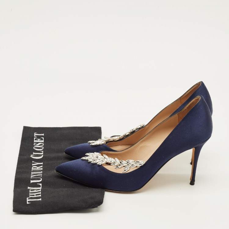 Pre Owned Manolo Blahnik Nadira Size 38.5 Navy Blue Satin Crystal Embellished Pumps