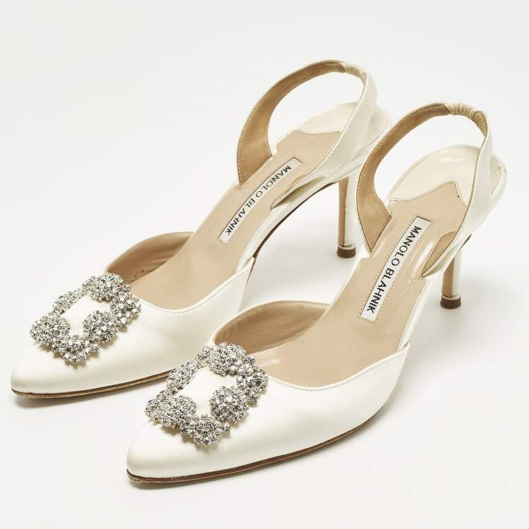 Pre Owned Manolo Blahnik Hangisli Size 39.5 Cream Satin SlingbackPumps
