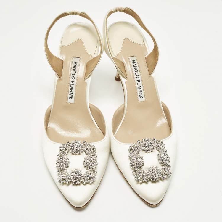 Pre Owned Manolo Blahnik Hangisli Size 39.5 Cream Satin SlingbackPumps