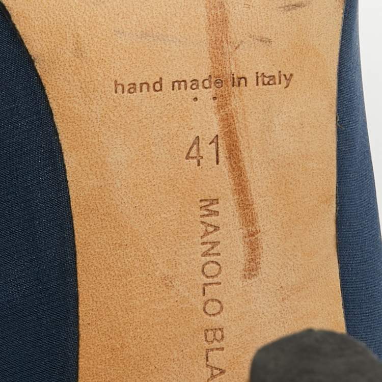 Pre Owned Manolo Blahnik Gotrian Size 41 Blue Fabric Crystal Embellished Pumps