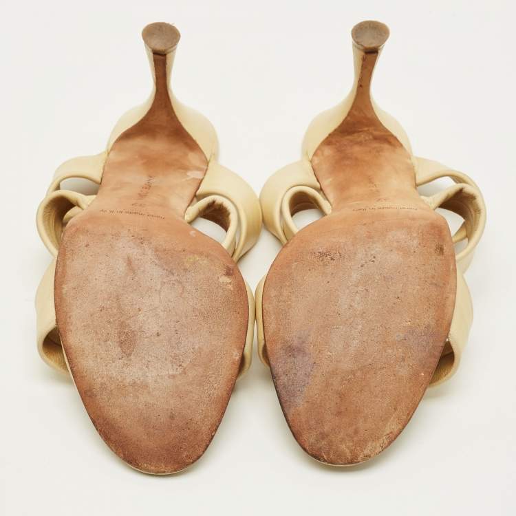 Pre Owned Manolo Blahnik Size 37 Cream Leather Slide Sandals