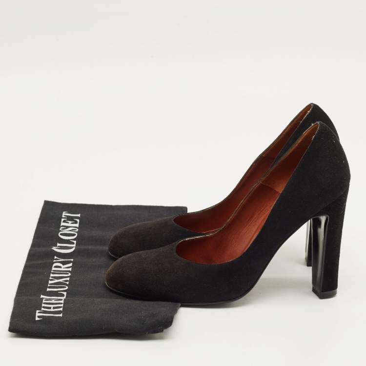 Pre Owned Manolo Blahnik Size 36.5 Black Suede Round Toe Pumps