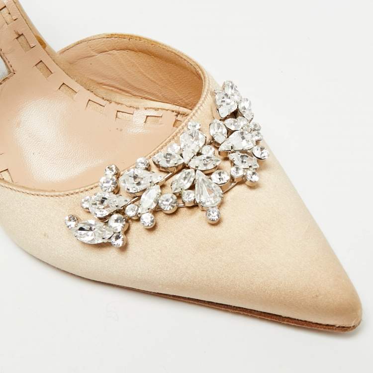 Pre Owned Manolo Blahnik Lurum Size 38 Beige Satin Crystal Embellished Mules