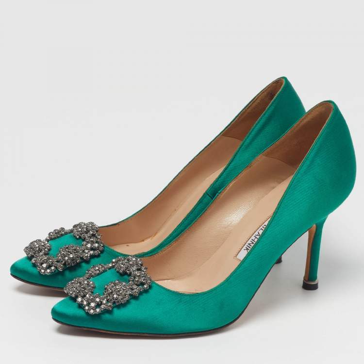 Pre Owned Manolo Blahnik Hangisi Size 35.5 Green Satin Pumps