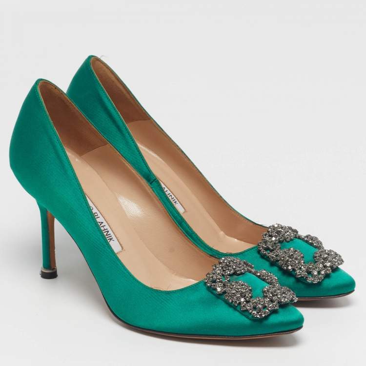 Pre Owned Manolo Blahnik Hangisi Size 35.5 Green Satin Pumps