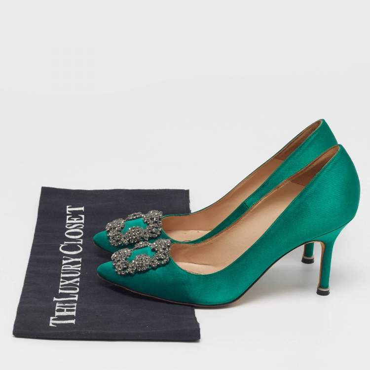 Pre Owned Manolo Blahnik Hangisi Size 35.5 Green Satin Pumps