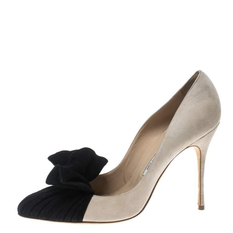 Pre Owned Manolo Blahnik Beige and Black Suede Arleti Frill Detail Pumps Size 41