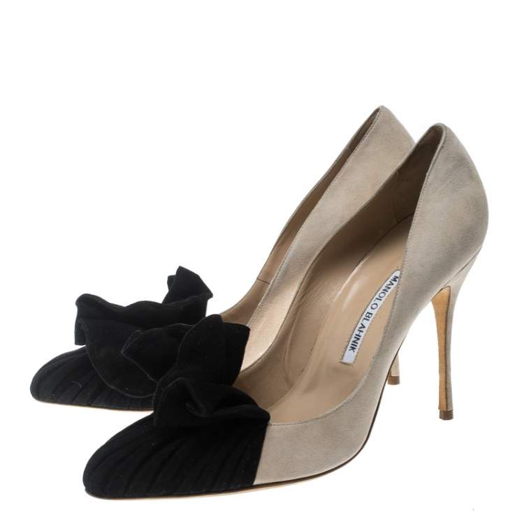 Pre Owned Manolo Blahnik Beige and Black Suede Arleti Frill Detail Pumps Size 41